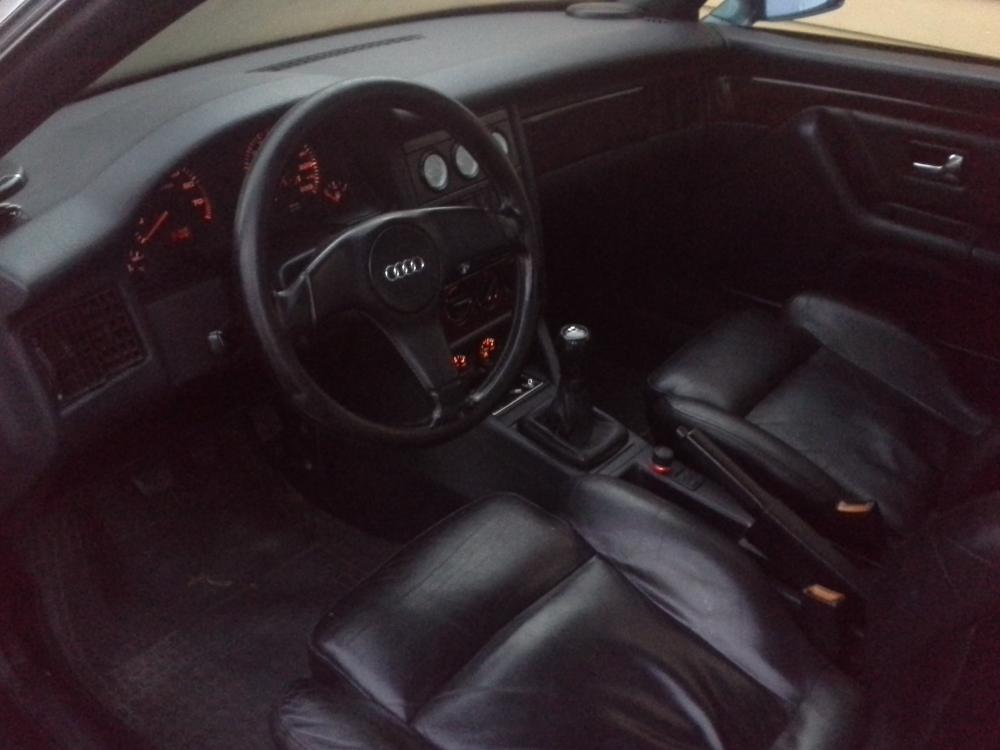 Sprzedam Audi 80 Kabriolet 2.3 benzyna z 1991 roku