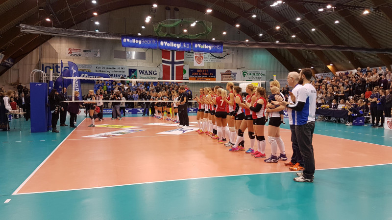 Finał Pucharu Norwegii: Oslo Volley vs. Randaberg.