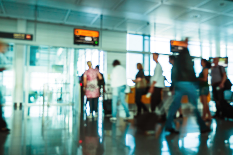 Norweskie linie lotnicze oferują kilka taryf i w zależności od nich można przewozić różne ilości walizek czy toreb. 