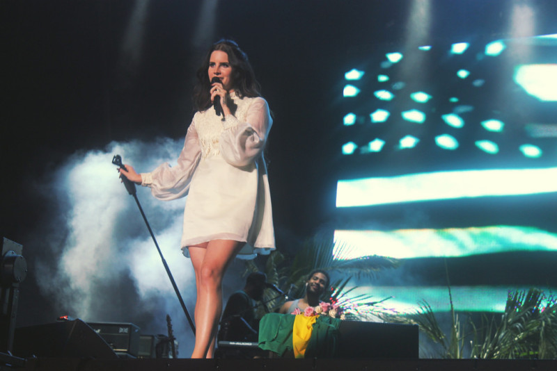 Lana Del Rey na festiwalu zaśpiewa swoje największe przeboje. 