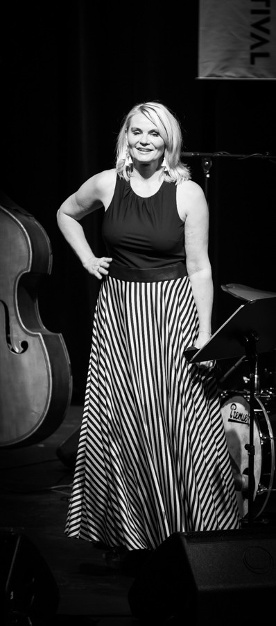 Jurorka Mia Gundersen podczas występu na Oslo Jazzfestival w 2015 roku. 