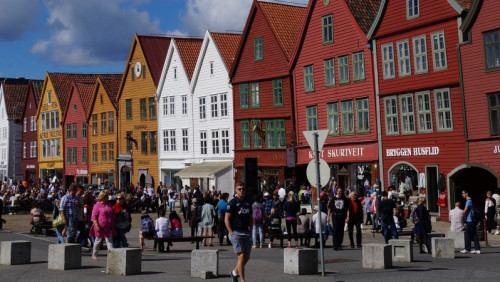 Próg bólu przekroczony: Bergen boi się fali turystów i chce pobierać opłaty