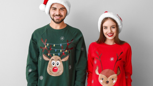 Im bardziej kiczowaty, tym lepiej. Świąteczne swetry – zdecydowanie najlepsza tradycja na Boże Narodzenie