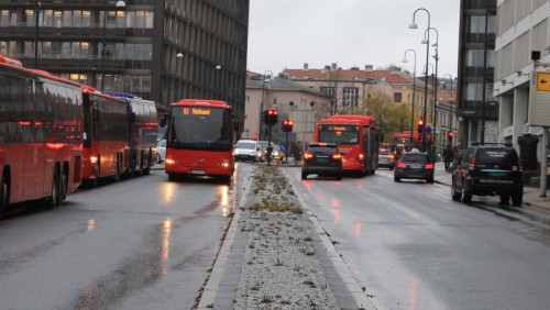 Oslo chce obniżek cen biletów komunikacji miejskiej. Radni z Akershus na „nie”