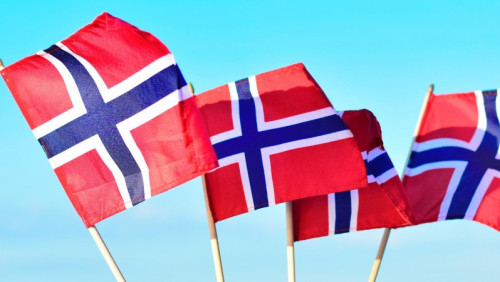 Najradośniejszy dzień w Norwegii przenosi się do sieci. Święto konstytucji bez tradycyjnych parad