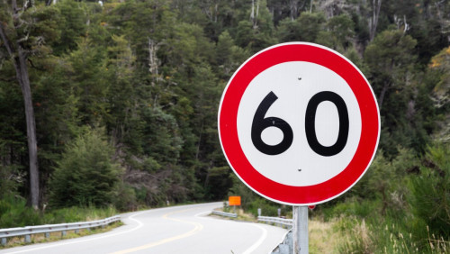 Więcej fotoradarów, kontroli i ograniczenie prędkości: Norwegia chce poprawić bezpieczeństwo na drogach