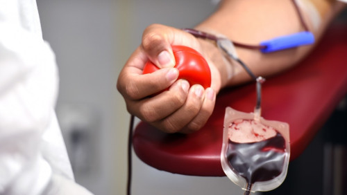 Godzina twojego życia może kogoś uratować. Jak zostać dawcą krwi w Norwegii?