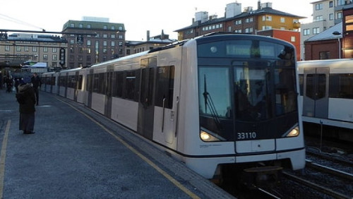 Ruter ogranicza liczbę pasażerów w komunikacji: w tramwaju i metrze dopuszczono 30 proc. miejsc