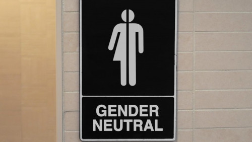 Trondheim rezygnuje z podziałów na damskie i męskie toalety. To ukłon w stronę osób transpłciowych