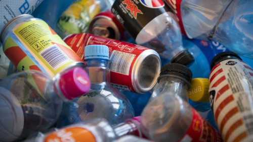 Norwegia królestwem recyklingu? Mieszkańcy zadbali o odzysk 1,5 mld puszek i butelek