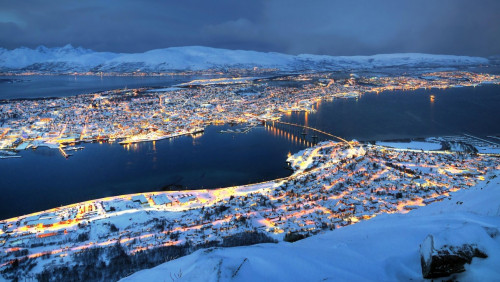 Nie tylko zorza polarna: co warto zrobić i zobaczyć w Tromsø [TOP 9]