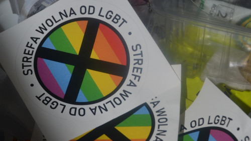 Kraj fiordów wstrzyma miliony złotych z funduszy norweskich: to kara za „strefy wolne od LGBT”