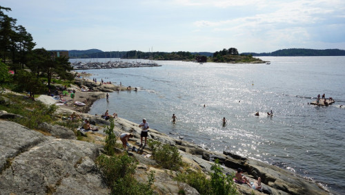 Południowa Norwegia: komu zagrażają bakterie w kąpieliskach