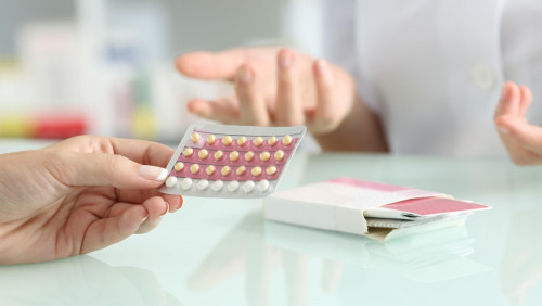 Nastolatki dostaną antykoncepcję hormonalną za darmo. „Chcemy uniknąć niechcianych ciąż”