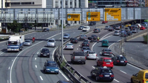 Zarząd Dróg apeluje o cierpliwość: utrudnienia dla kierowców na południe od Oslo