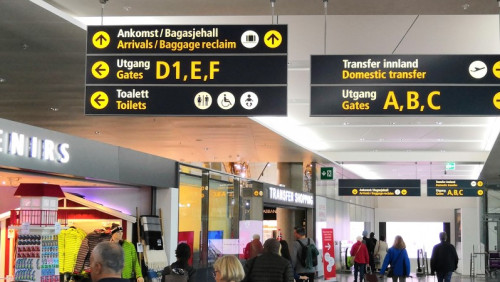 Pierwsze kroki na norweskim lotnisku? Te zwroty mogą się przydać [SŁOWNICZEK]
