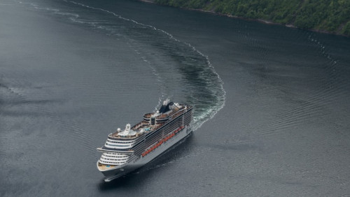 Norwegia przyjazna naturze: będą nowe przepisy dla statków rejsowych i zakaz skuterów wodnych?