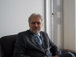 Wywiad z Kierownikiem Wydziału Promocji Handlu i Inwestycji Ambasady RP w Oslo, Januszem Steciem. 