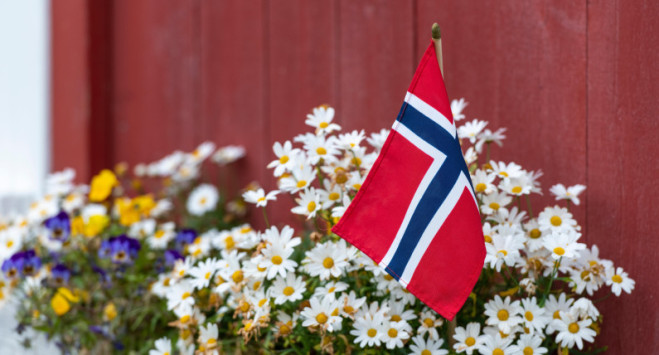 Święto Pracy a... praca w Norwegii. Jakie zasady panują w kraju fiordów 1 maja?