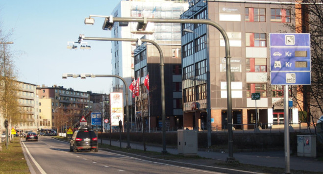 Kolejna podwyżka bompenger. Kierowcy w Oslo zapłacą więcej od Nowego Roku