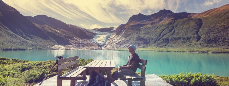 Trzech na pięciu Norwegów planuje spędzić urlop w swoim kraju