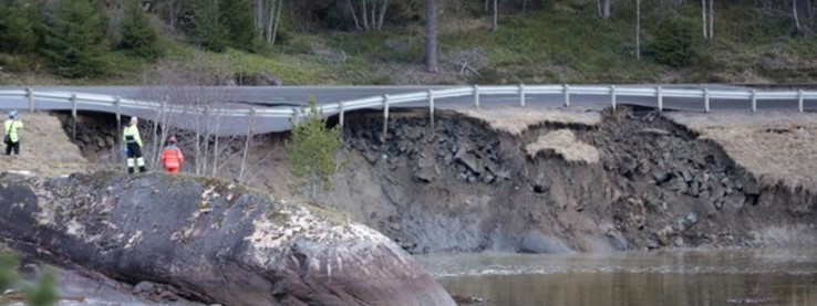 Osuwisko zniszczyło drogę na wysokości Namsos