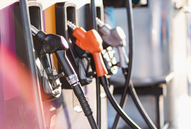 Bezobsługowe stacje paliw często podnoszą ceny jako ostatnie w dni, w których ma nastąpić podwyżka.