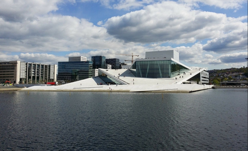 Rząd proponuje przyznanie 10 mln koron na poprawę stanu środowiska fiordu Oslo. 
